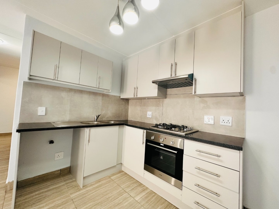 2 Bedroom Property for Sale in Parklands North Western Cape